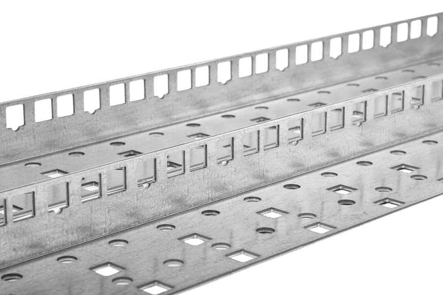 Комплект L-образных направляющих 38U для шкафов серии EMS