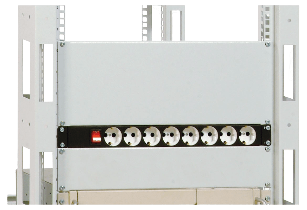 Фальшпанель в шкаф 19" 4U