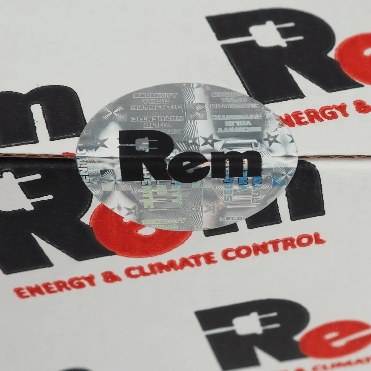 Вертикальный блок розеток Rem-16 с авт. 16А, 10 Schuko, 10 IEC 60320 C19, 16A, алюм.,33-48U,колодка Вертикальный блок розеток Rem-16 с авт. 16А, 10 Schuko, 10 IEC 60320 C19, 16A, алюм.,33-48U,колодка