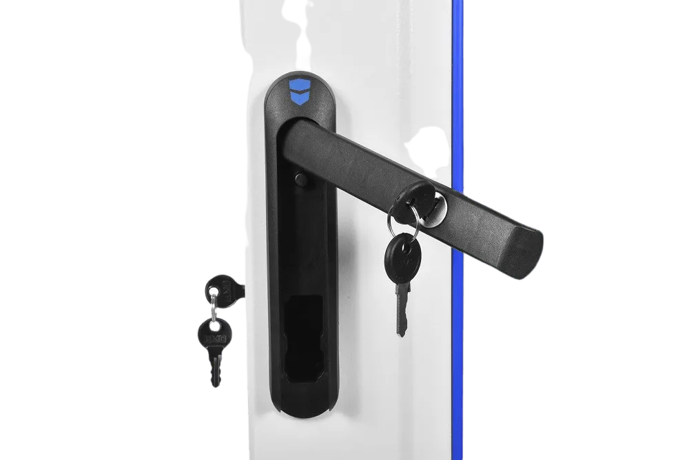 Шкаф телекоммуникационный напольный 33U (600 × 600) дверь стекло