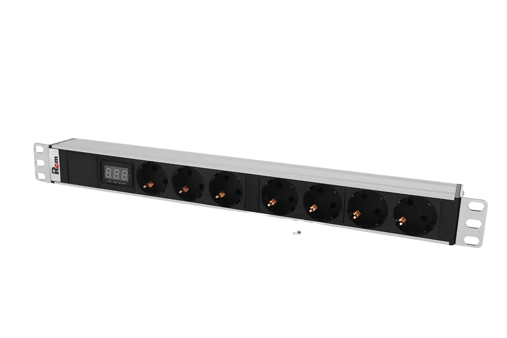 Блок розеток Rem-32 с амп, 7 Schuko, 32А, алюм., 19", колодка Блок розеток Rem-32 с амп, 7 Schuko, 32А, алюм., 19", колодка