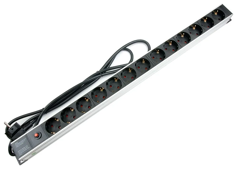 Cabeus (PDU-13P-F-2EU) Cabeus (PDU-13P-F-2EU)