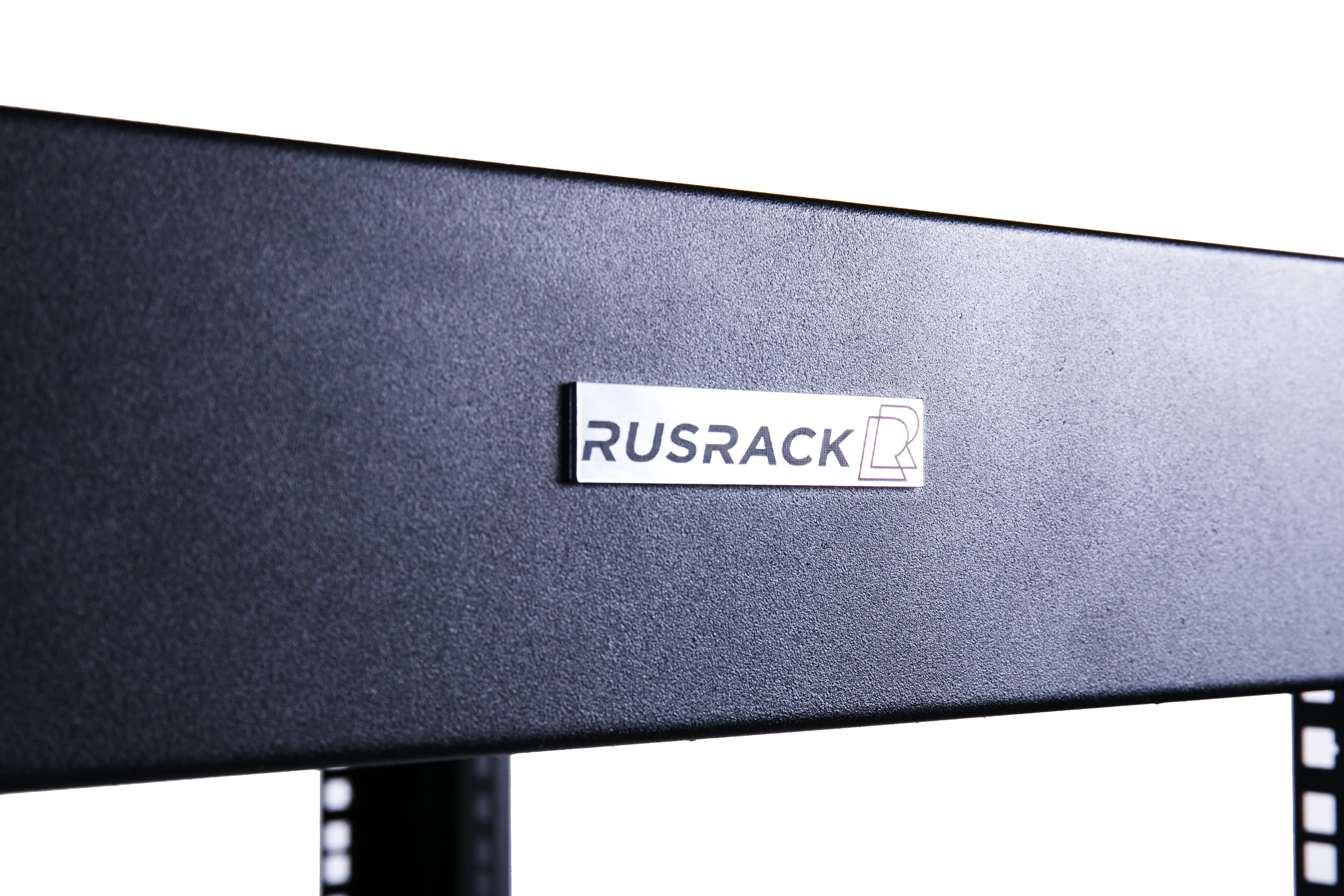 RUSRACK 42U 600х620/750 RUSRACK 42U 600х620/750