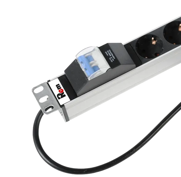 Вертикальный блок розеток Rem-16 с авт. 16А, 10 Schuko, 10 IEC 60320 C19, 16A, алюм.,33-48U,шнур 3 м Вертикальный блок розеток Rem-16 с авт. 16А, 10 Schuko, 10 IEC 60320 C19, 16A, алюм.,33-48U,шнур 3 м