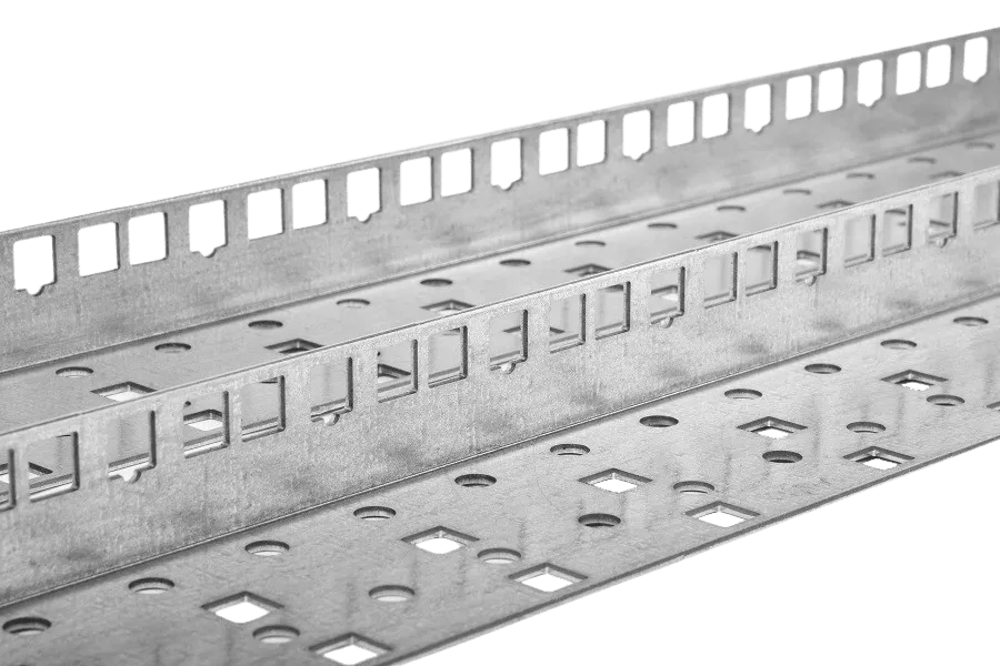 Комплект L-образных направляющих 38U для шкафов серии EMS
