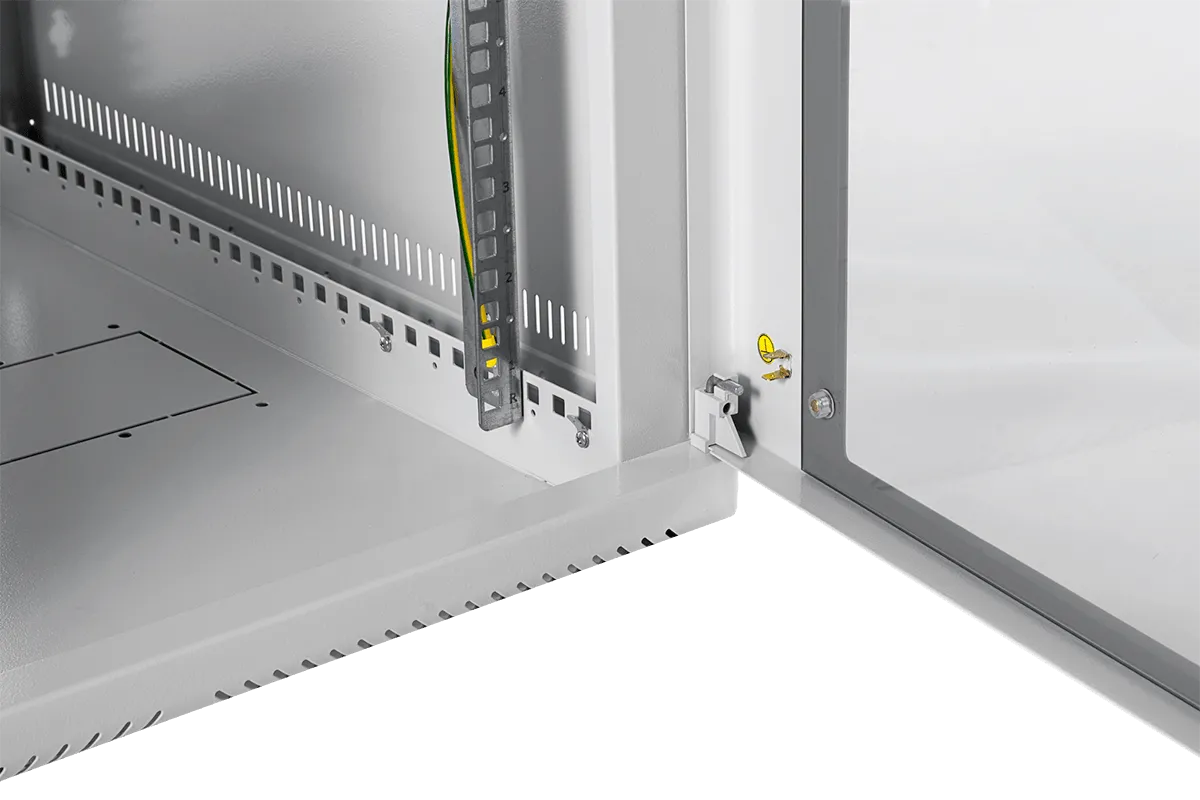 Шкаф телекоммуникационный настенный 12U (600 × 480) дверь стекло