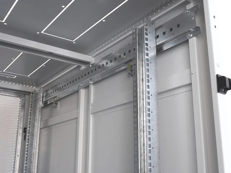 Шкаф серверный напольный 42U (600 × 1200) дверь перфорированная 2 шт.