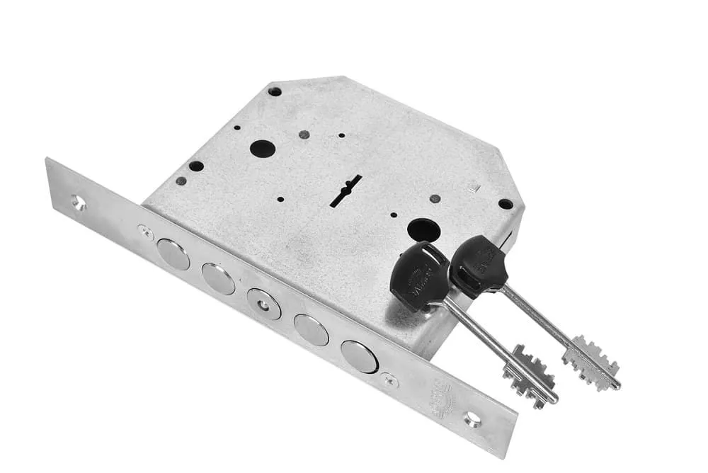 Замок антивандальный дополнительный для напольных шкафов серии ШТВ Замок антивандальный дополнительный для напольных шкафов серии ШТВ