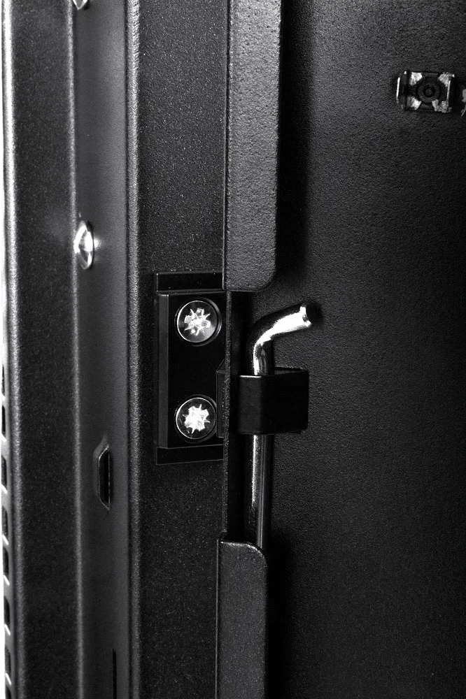 Шкаф телекоммуникационный напольный 22U (600 × 800) дверь стекло, цвет чёрный