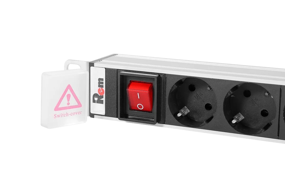 Вертикальный блок розеток Rem-16 с выкл., 10 Schuko, 10 C13, вход IEC 60320 C20 16A, алюм., 33-48U Вертикальный блок розеток Rem-16 с выкл., 10 Schuko, 10 C13, вход IEC 60320 C20 16A, алюм., 33-48U