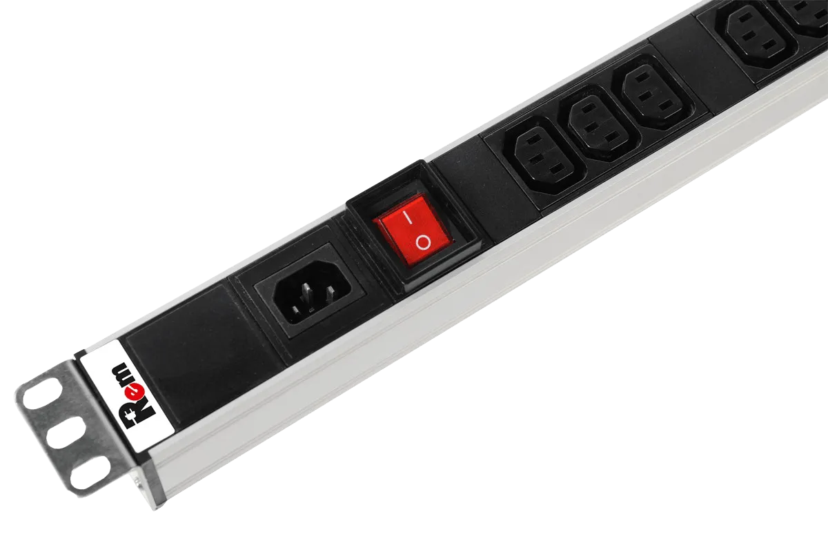 Вертикальный блок розеток Rem-16 с выкл., 15 Schuko, 10 C13, вход IEC 60320 C20 16A, алюм., 42-48U Вертикальный блок розеток Rem-16 с выкл., 15 Schuko, 10 C13, вход IEC 60320 C20 16A, алюм., 42-48U