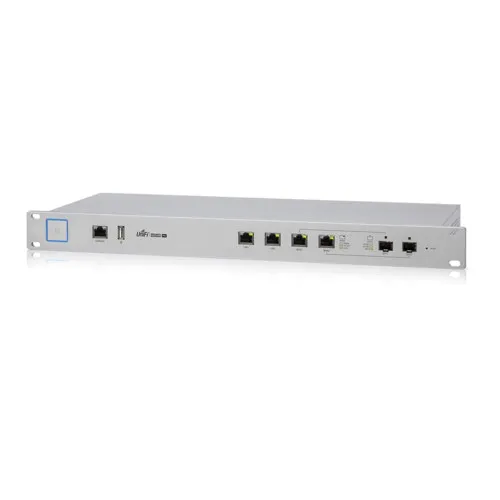 Аппаратный файрвол Ubiquiti  USG-PRO-4