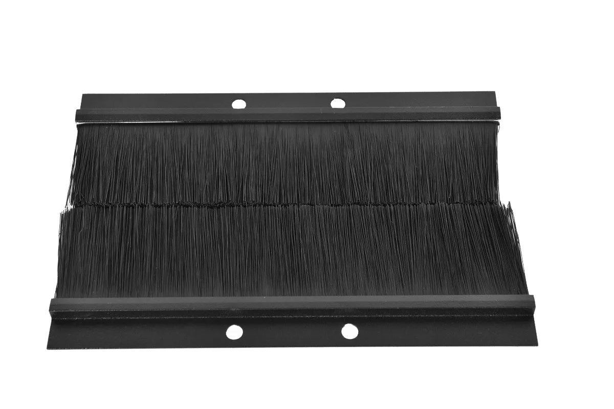 Комплект щеточного ввода в шкаф, универсальный, цвет черный