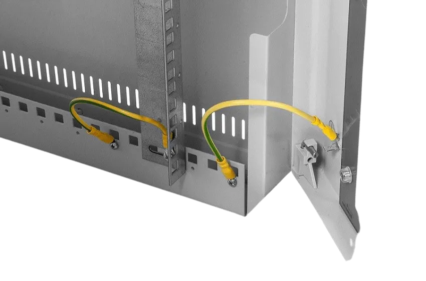 Шкаф телекоммуникационный настенный 12U (600 × 300) дверь стекло