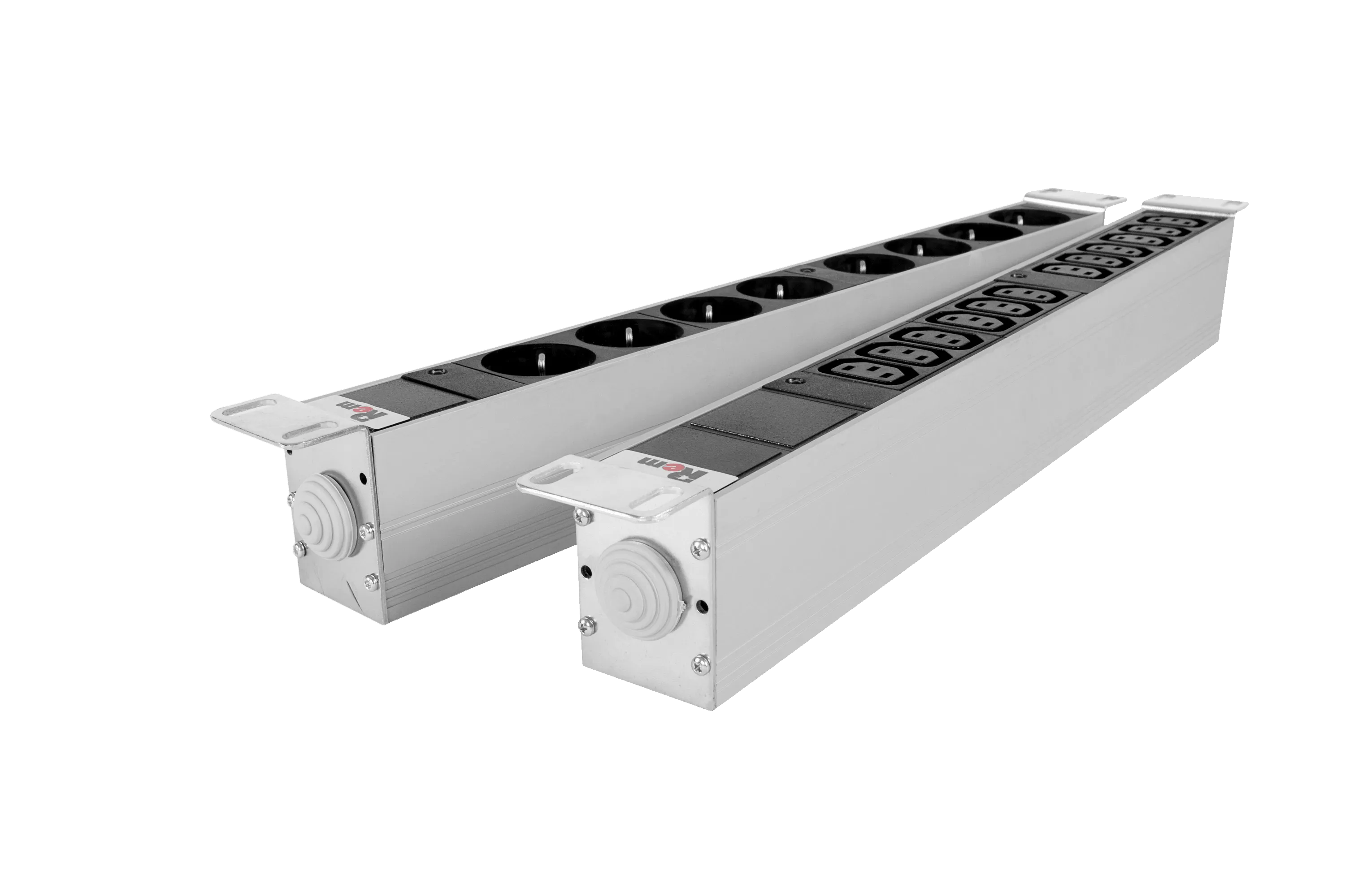 Блок розеток Rem-32 с инд., 12 IEC 60320 C13, 32А, алюм., 19", колодка Блок розеток Rem-32 с инд., 12 IEC 60320 C13, 32А, алюм., 19", колодка